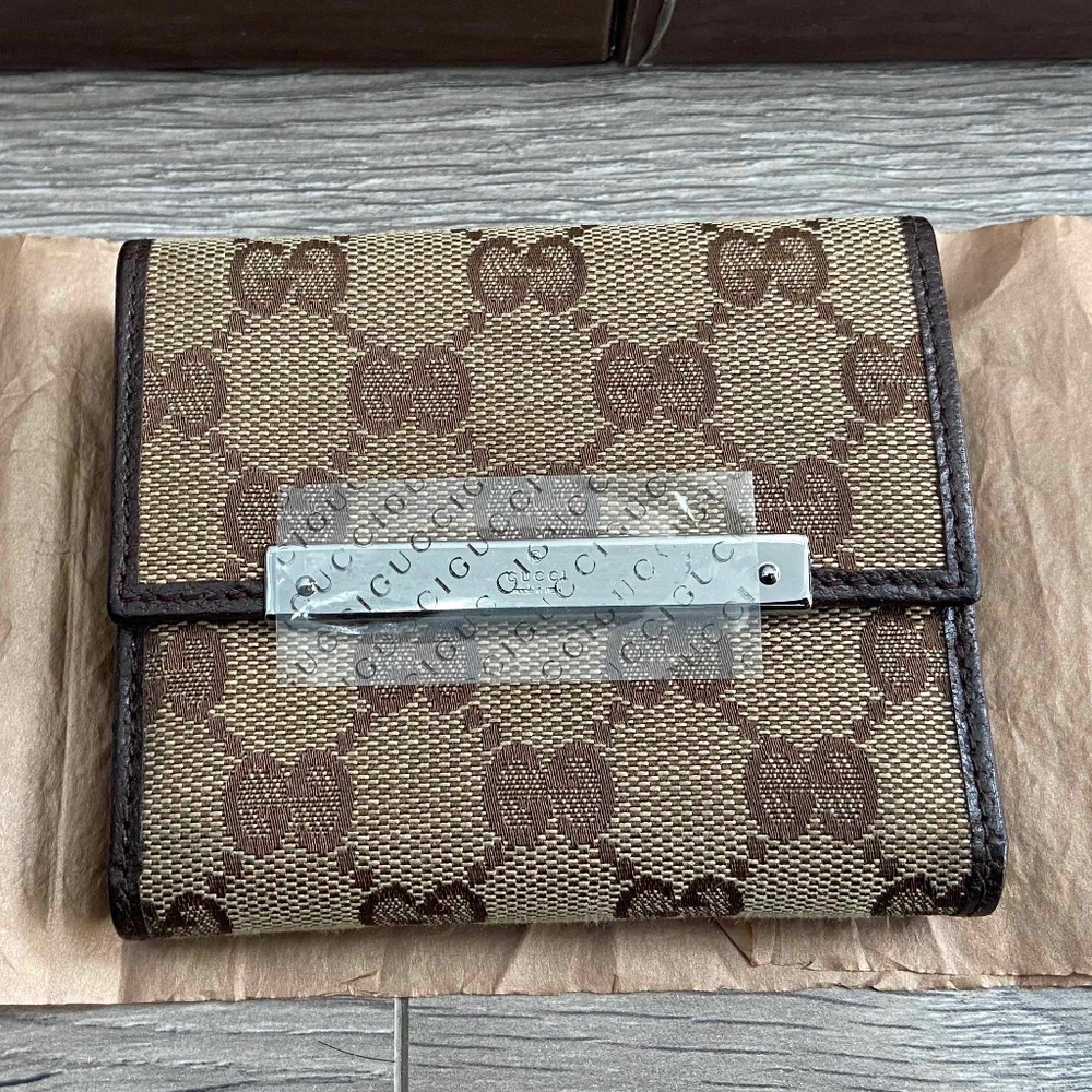 100% Authentic Gucci Wallet